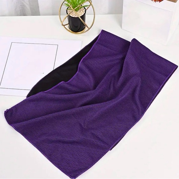 Dani 2 PC Red & Purple Cooling Towels - Picture 7 of 7